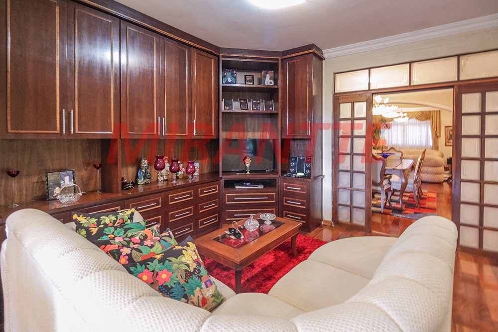 Sobrado de 501m² com 3 quartos em Horto Florestal