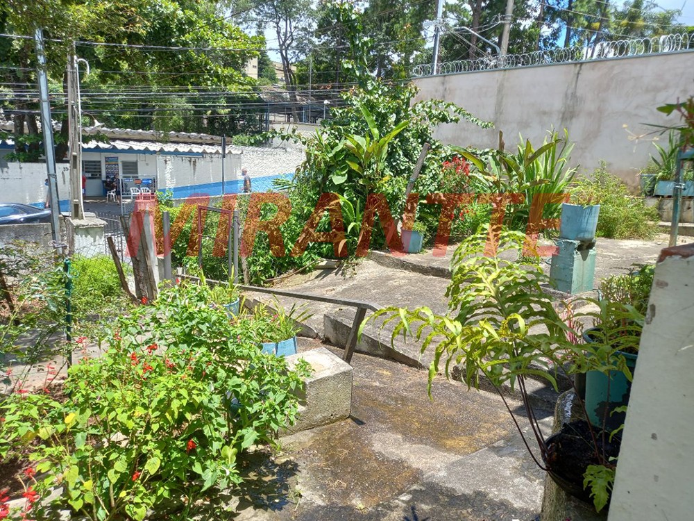 Terreno de 490m² em Jardim Floresta
