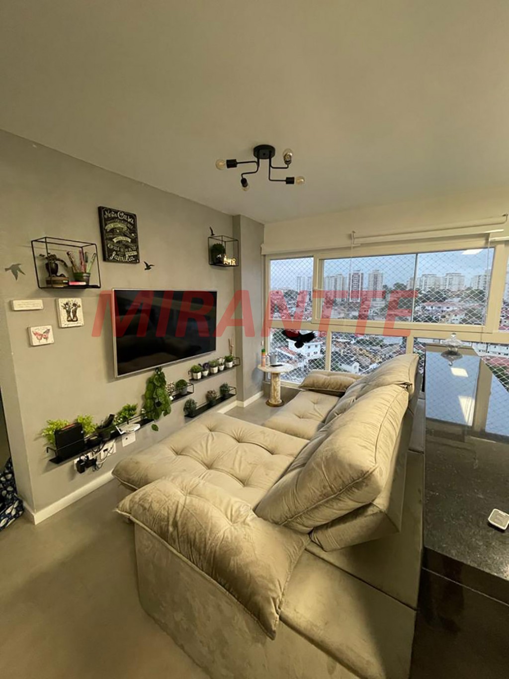 Apartamento de 40m² com 2 quartos em Jardim Paraiso