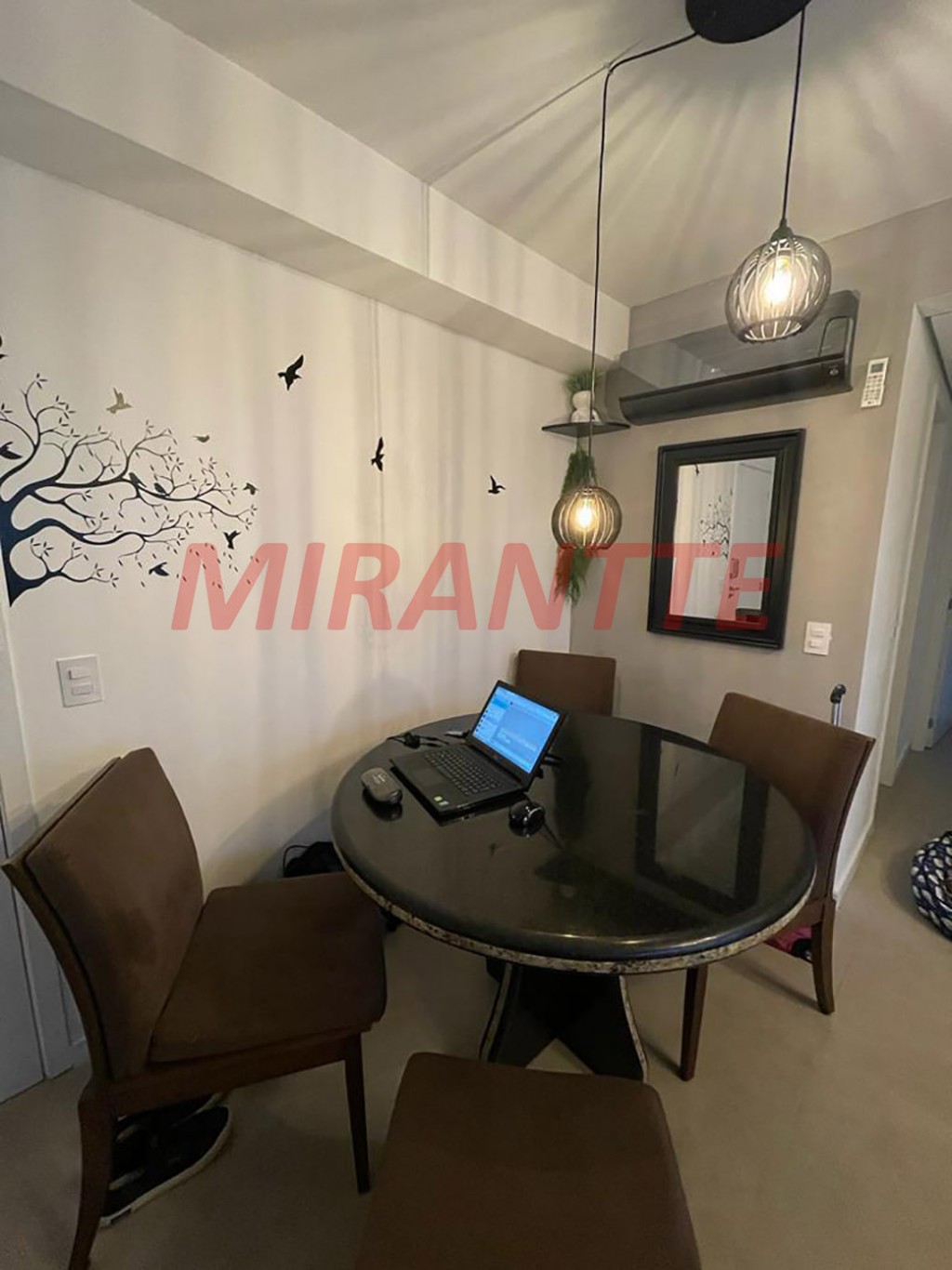 Apartamento de 40m² com 2 quartos em Jardim Paraiso