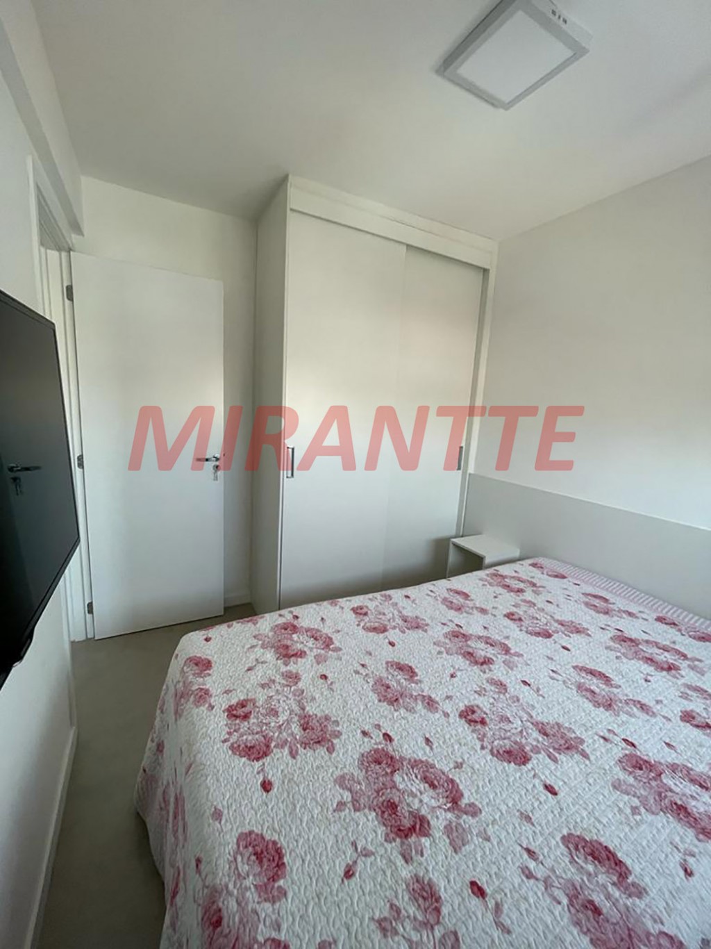 Apartamento de 40m² com 2 quartos em Jardim Paraiso