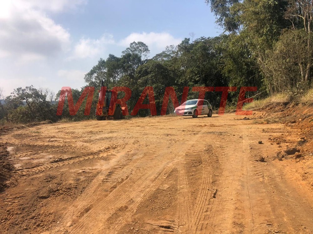 Terreno de 1300m² em Hortolandia – Mairiporã