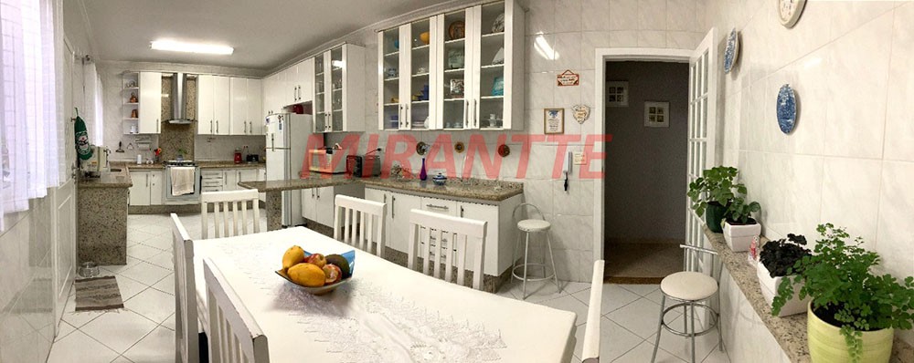 Casa terrea de 309m² com 3 quartos em Vila Milton