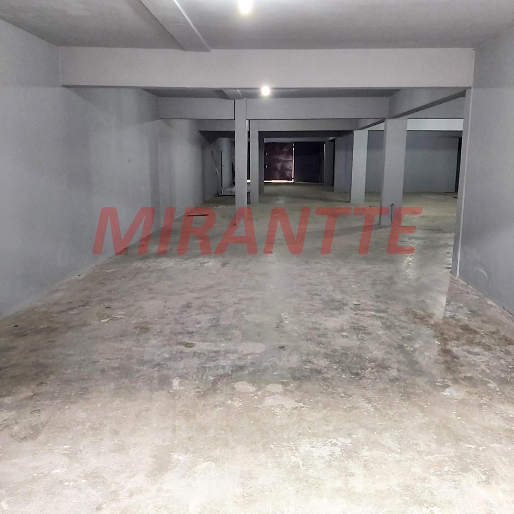 Comercial de 995m² em Vila Medeiros