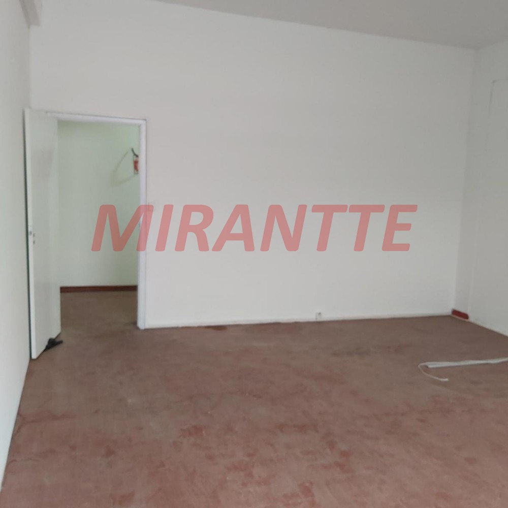 Comercial de 995m² em Vila Medeiros