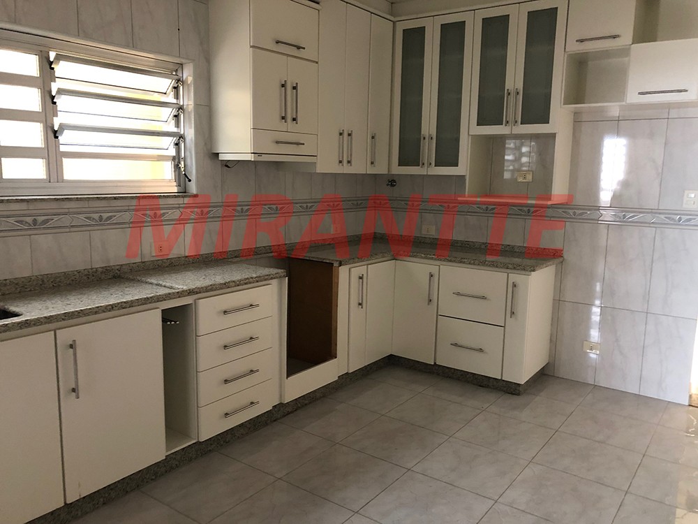 Sobrado de 142m² com 2 quartos em Imirim