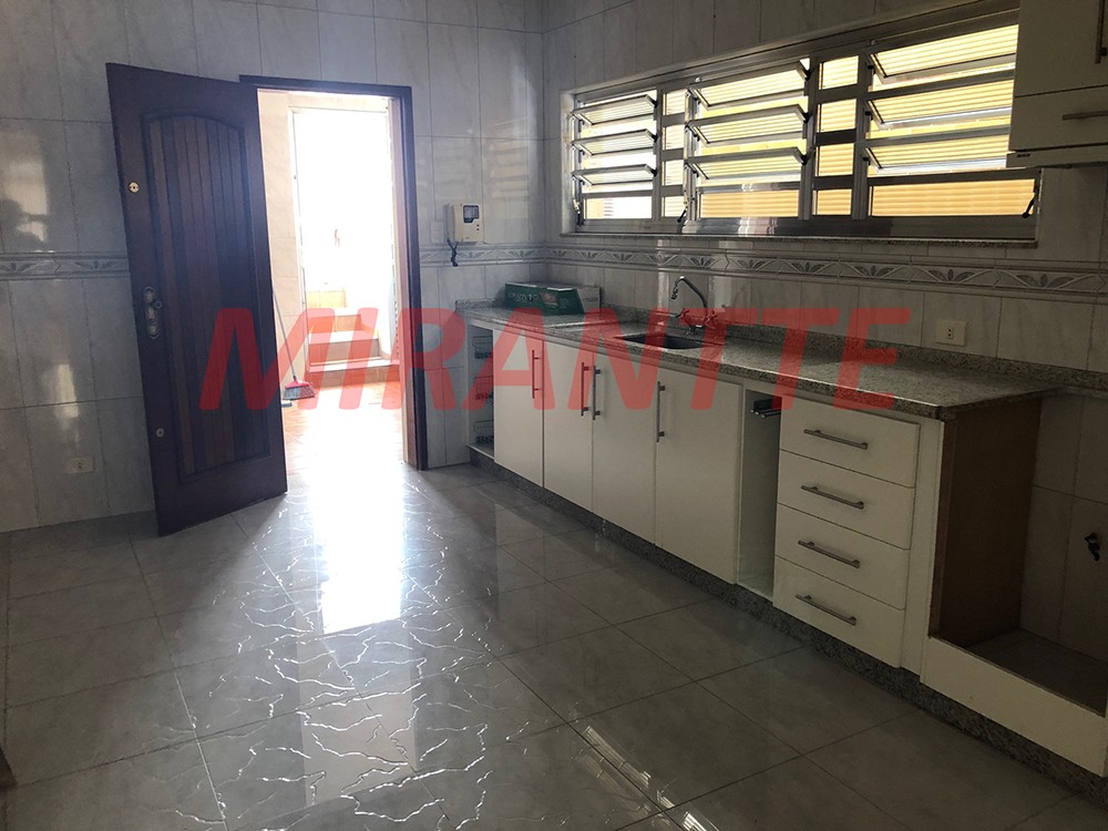 Sobrado de 142m² com 2 quartos em Imirim