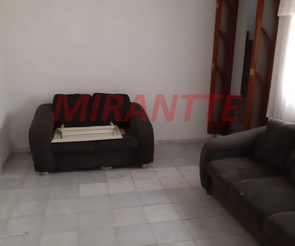 Sobrado de 220m² com 6 quartos em Vila Maria Alta