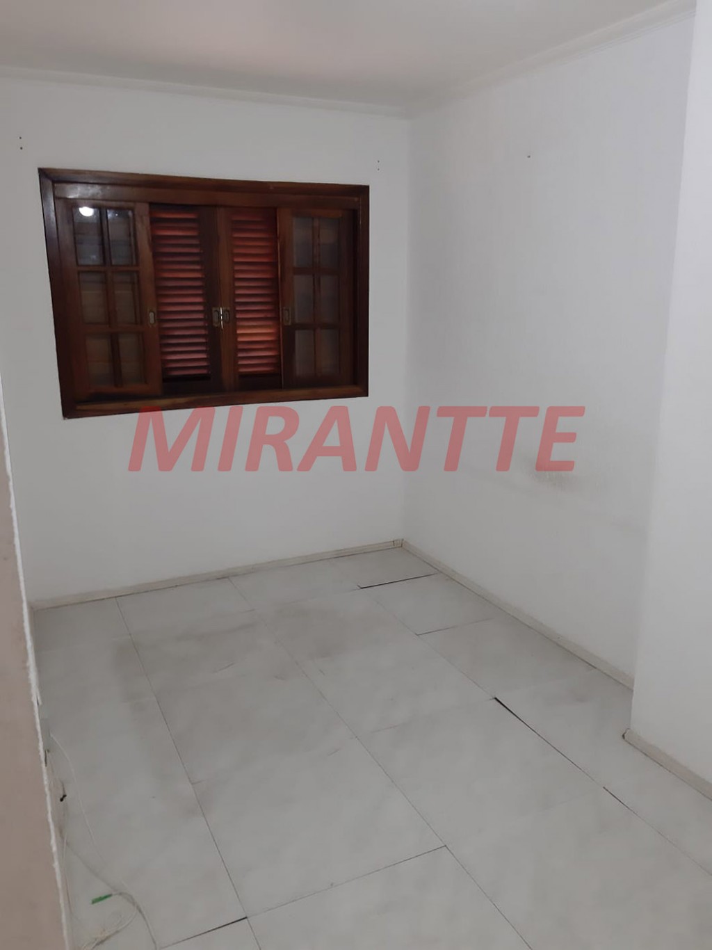 Sobrado de 220m² com 6 quartos em Vila Maria Alta