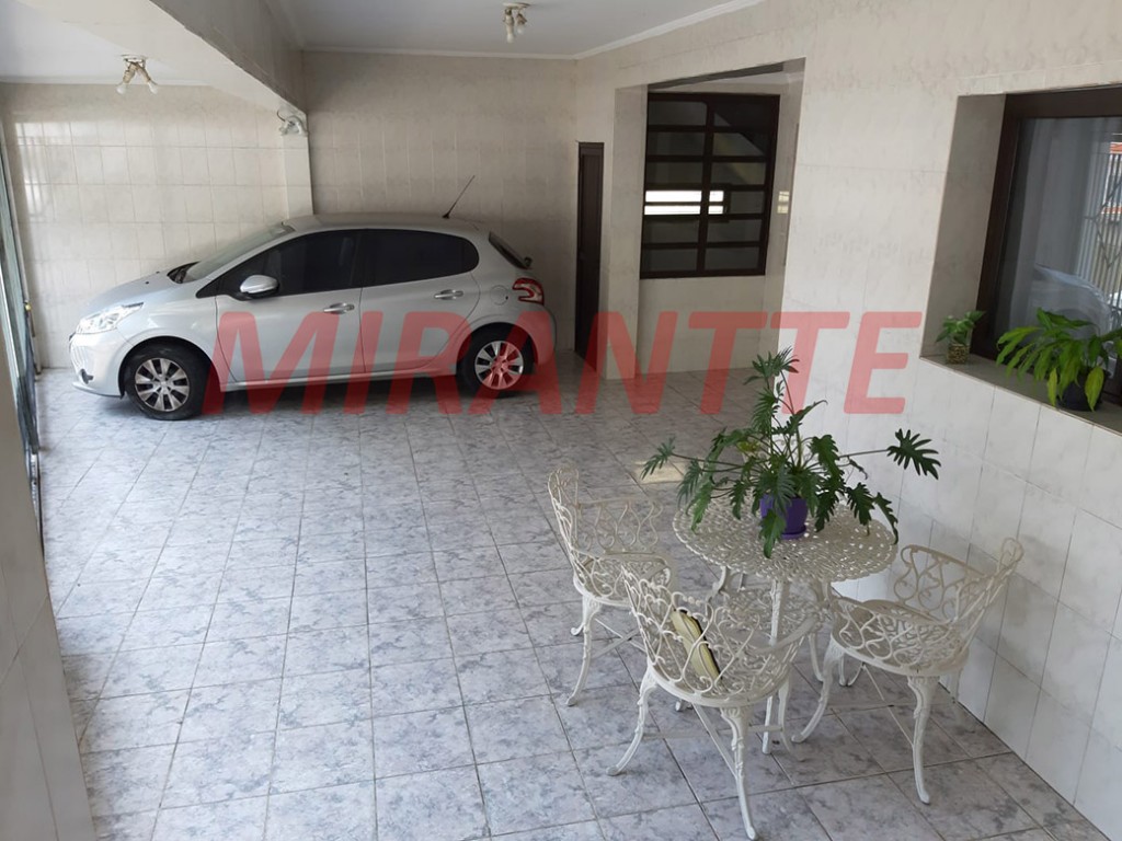 Sobrado de 220m² com 6 quartos em Vila Maria Alta