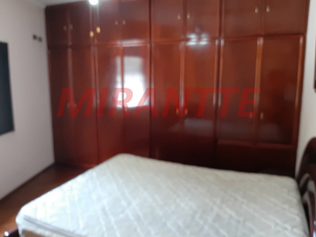 Sobrado de 220m² com 6 quartos em Vila Maria Alta