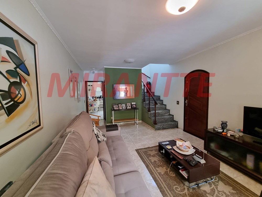 Sobrado de 122m² com 3 quartos em Cachoeirinha