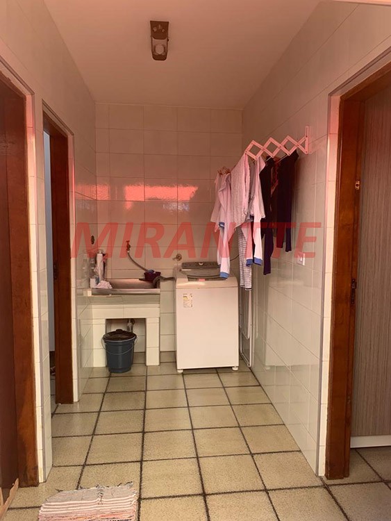 Sobrado de 143m² com 3 quartos em Jardim Monte Alegre