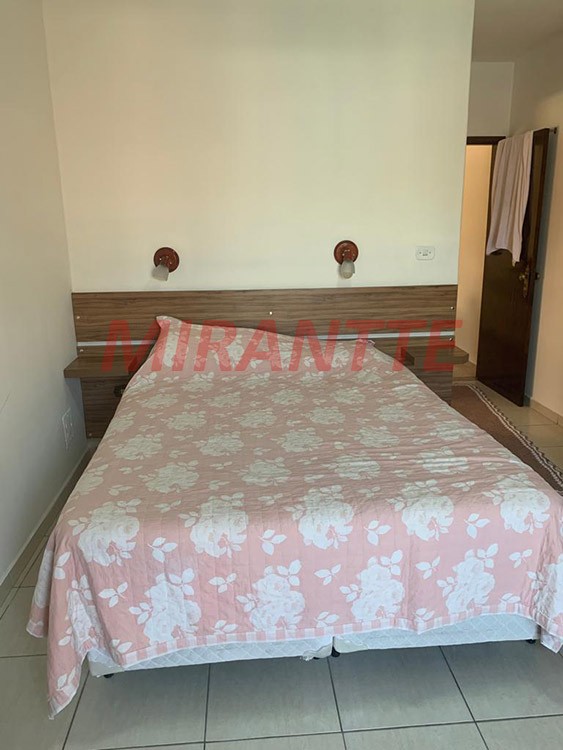 Sobrado de 143m² com 3 quartos em Jardim Monte Alegre