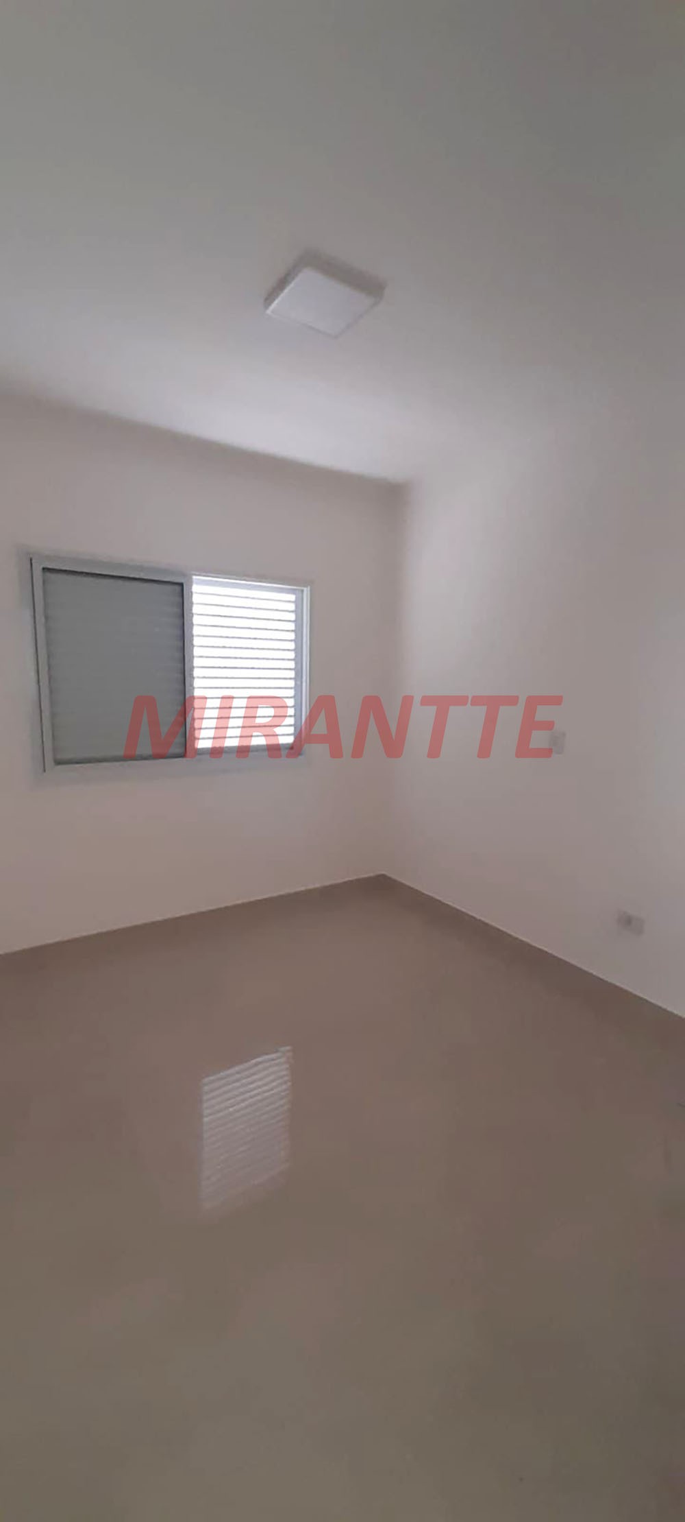 Casa terrea de 200m² com 3 quartos em Vila Maranduba