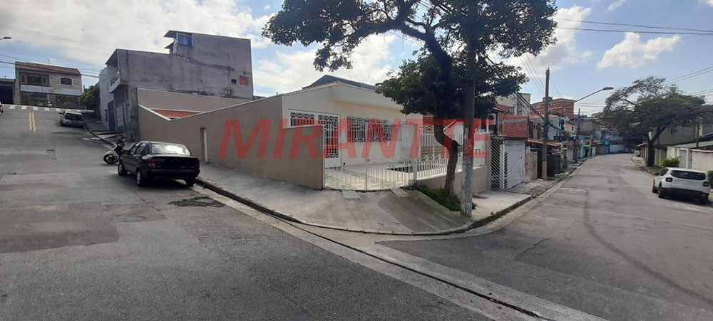 Casa terrea de 200m² com 3 quartos em Vila Maranduba