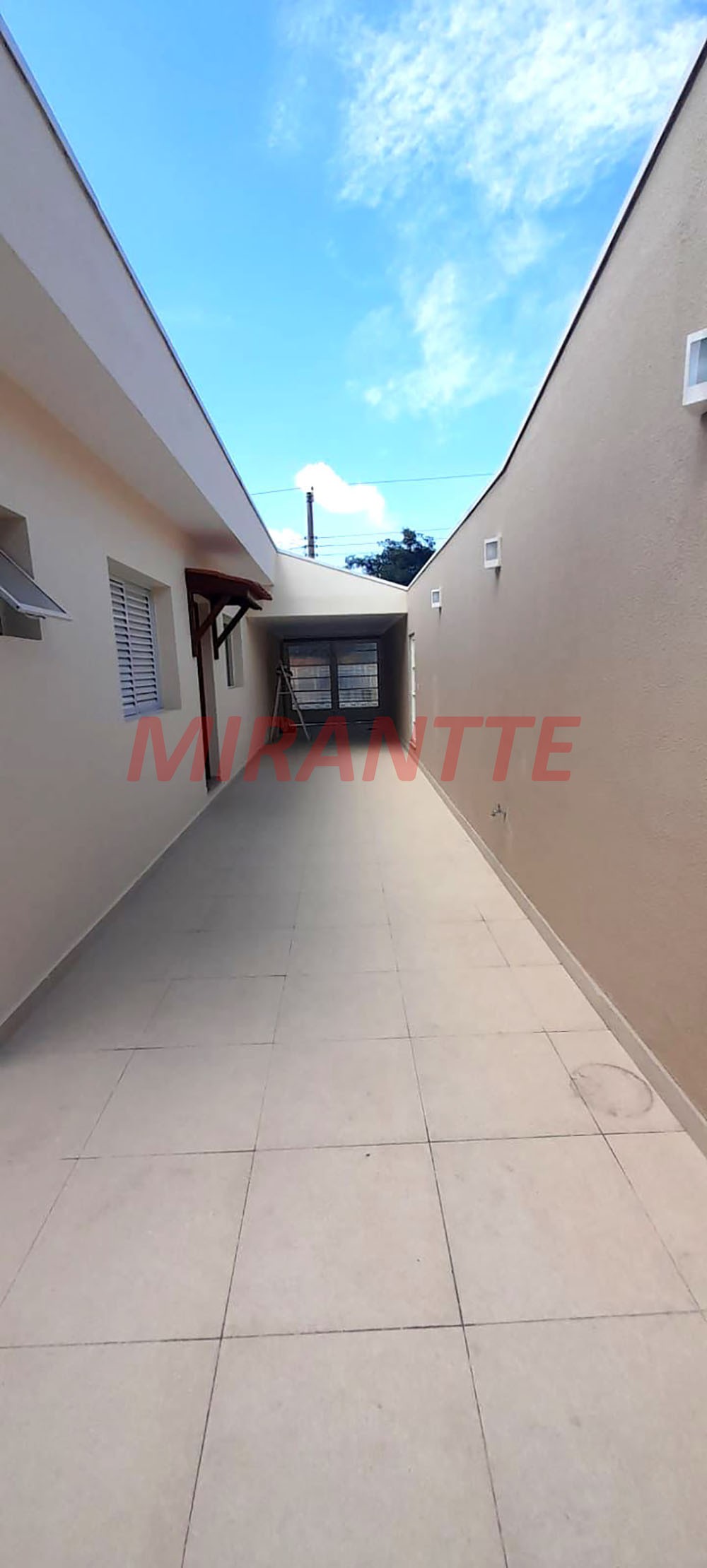 Casa terrea de 200m² com 3 quartos em Vila Maranduba