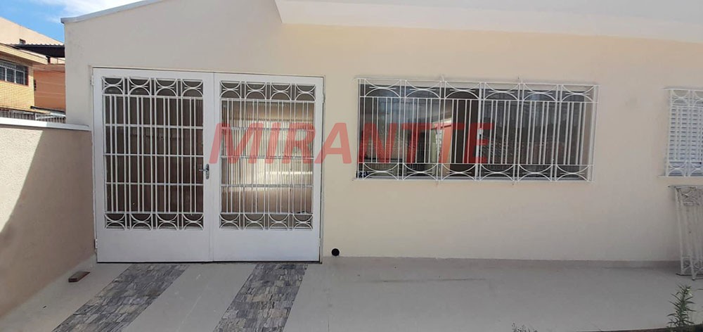 Casa terrea de 200m² com 3 quartos em Vila Maranduba