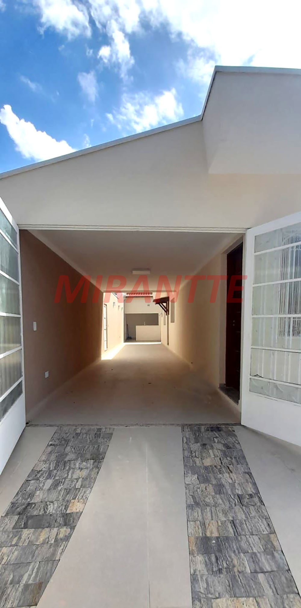 Casa terrea de 200m² com 3 quartos em Vila Maranduba