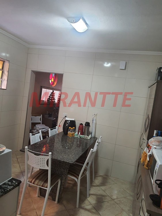 Sobrado de 120m² com 4 quartos em Limão