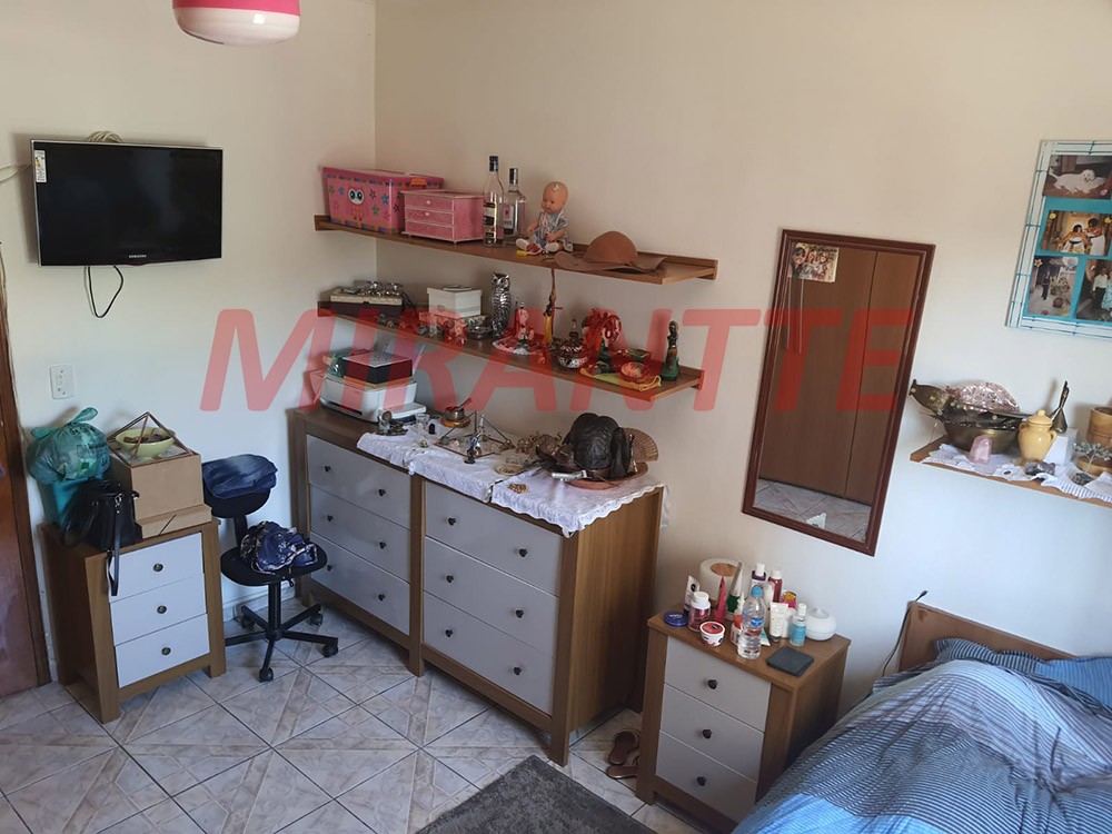 Sobrado de 120m² com 4 quartos em Limão