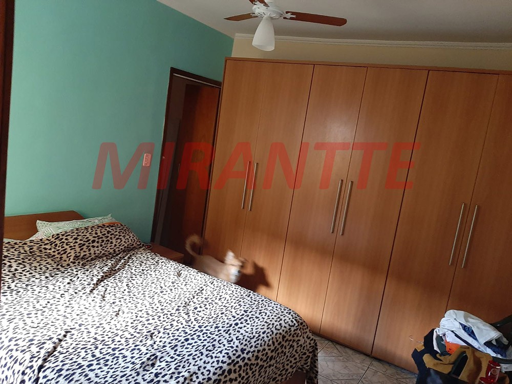Sobrado de 120m² com 4 quartos em Limão