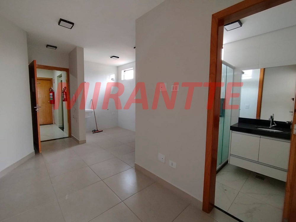 Apartamento de 38m² com 1 quartos em Água Fria