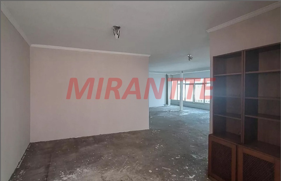 Sobrado de 900m² com 4 quartos em Jardim França