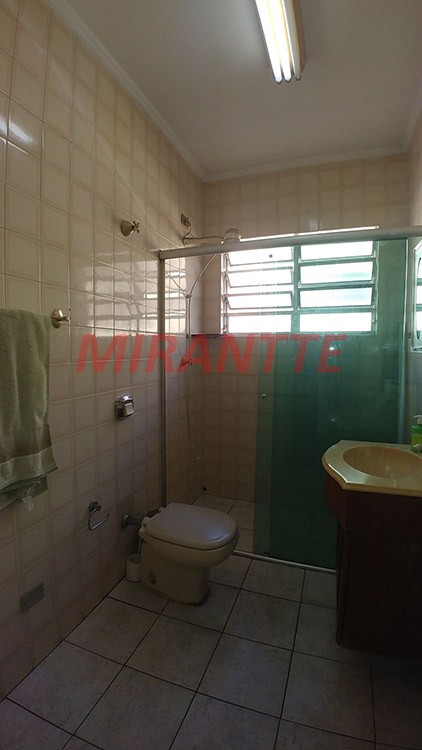Comercial de 246m² em Vila Gopoúva