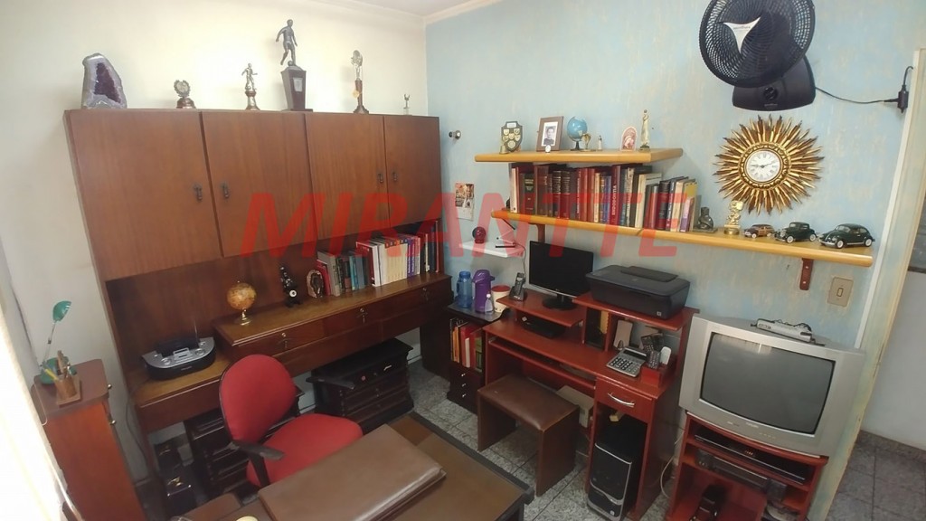 Comercial de 246m² em Vila Gopoúva