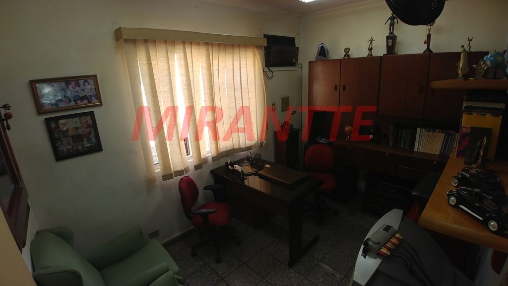 Comercial de 246m² em Vila Gopoúva