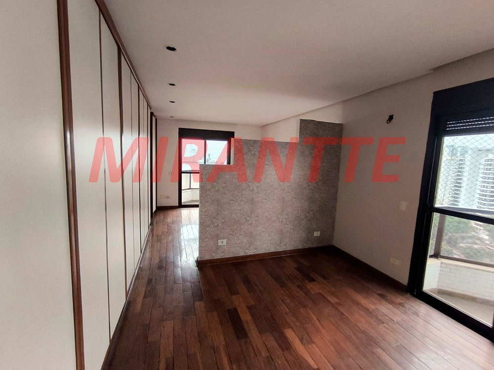 Cobertura de 350m² com 5 quartos em Santana