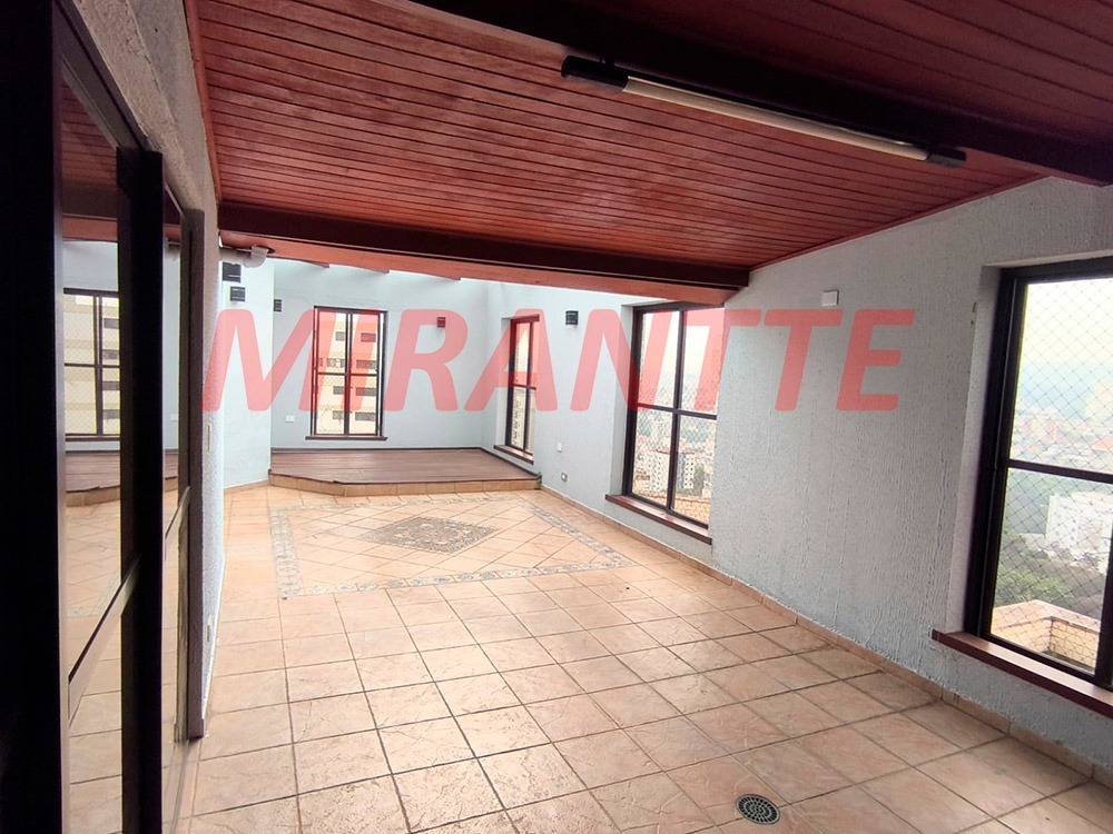 Cobertura de 350m² com 5 quartos em Santana