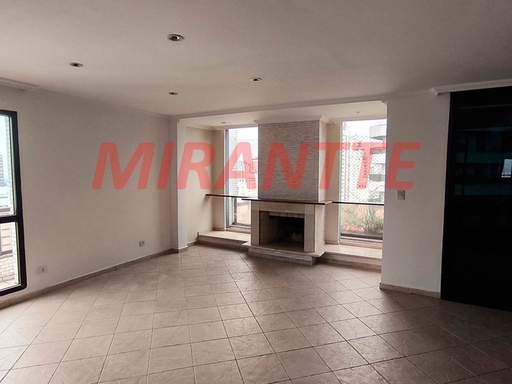 Cobertura de 350m² com 5 quartos em Santana