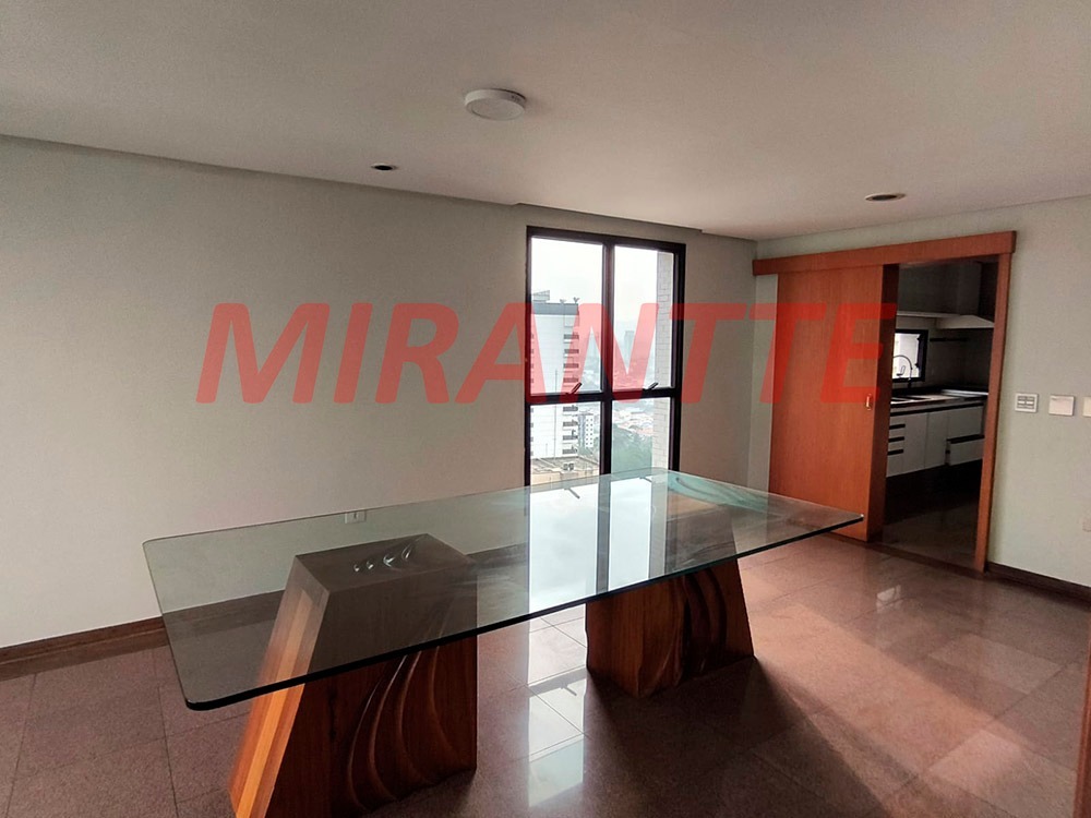 Cobertura de 350m² com 5 quartos em Santana