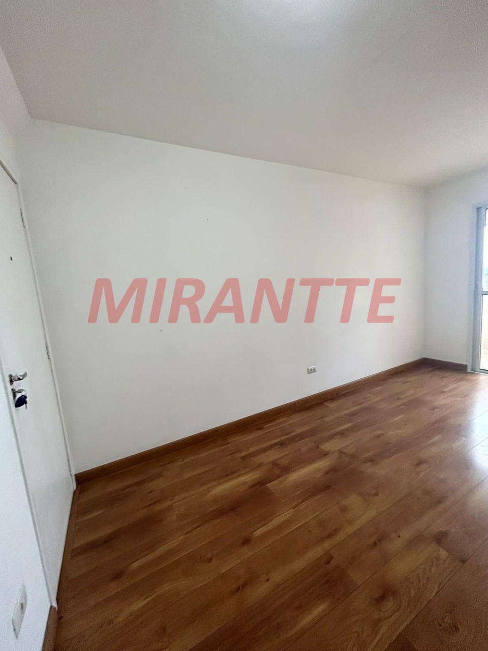 Apartamento de 54m² com 2 quartos em Parada Inglesa