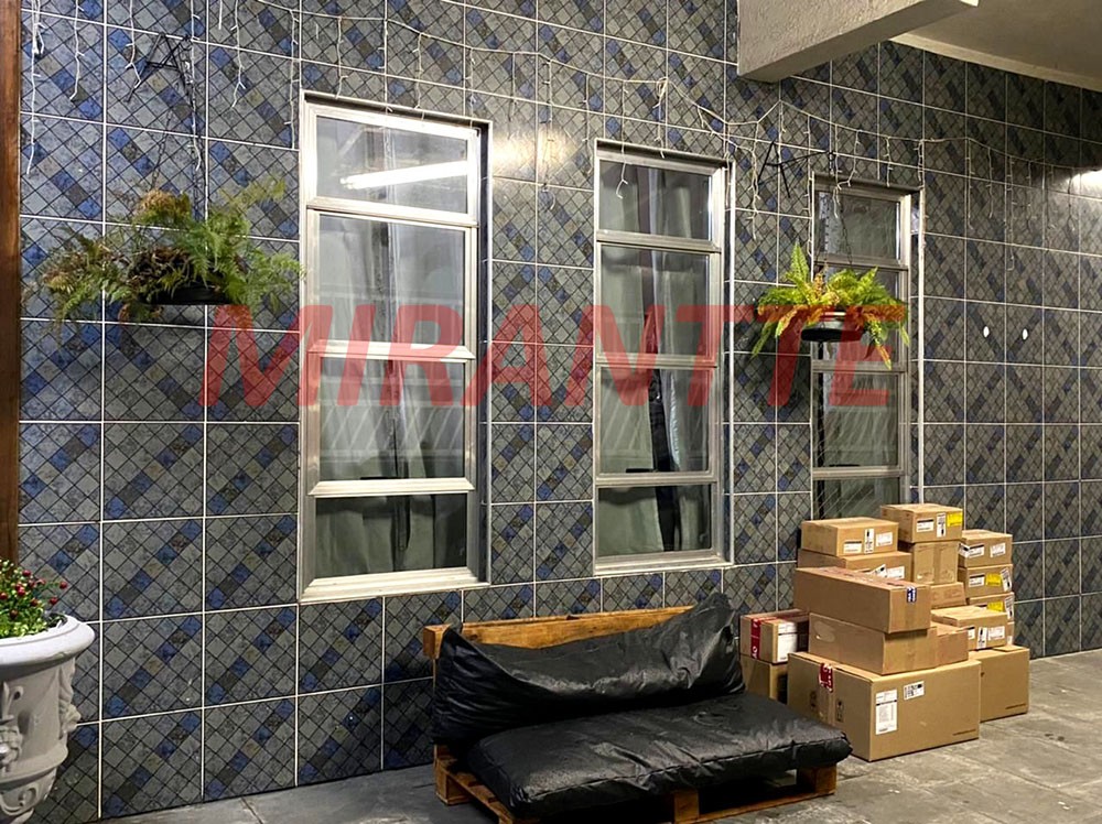 Sobrado de 261m² com 3 quartos em Vila Silveira