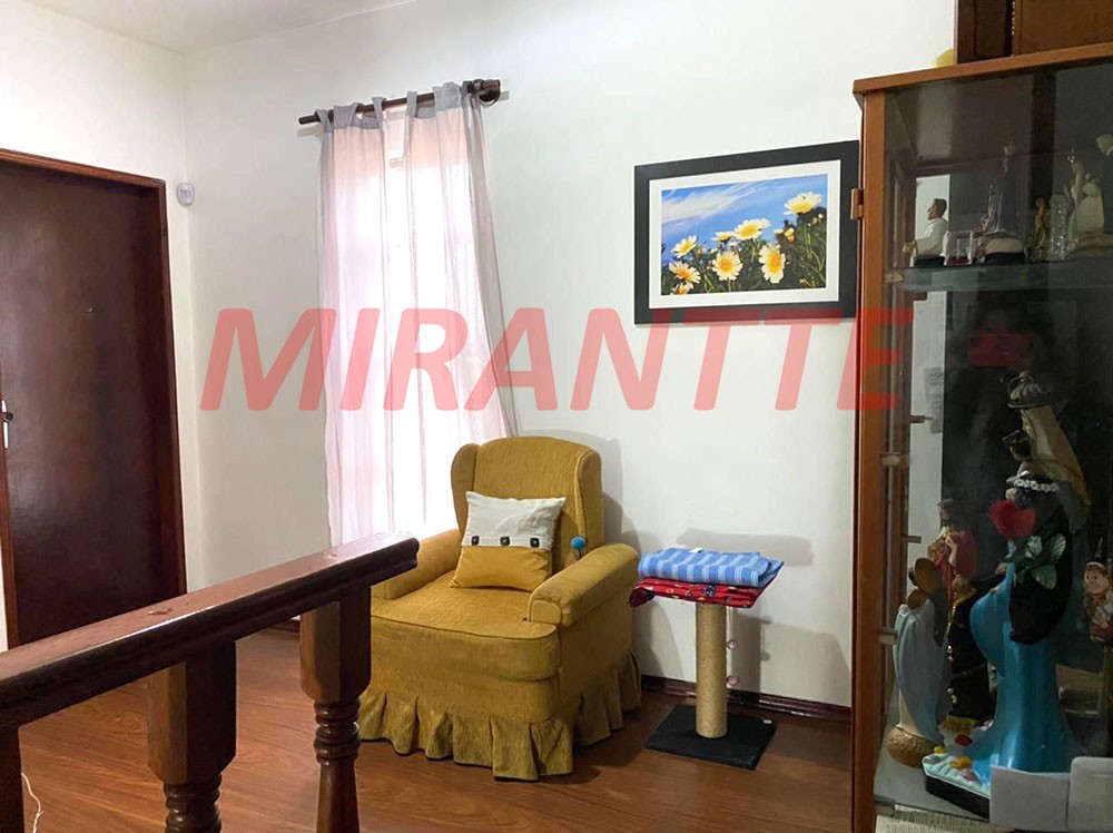 Sobrado de 261m² com 3 quartos em Vila Silveira