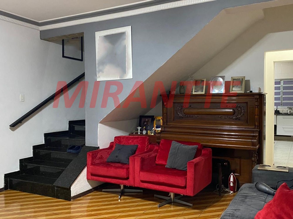 Sobrado de 261m² com 3 quartos em Vila Silveira