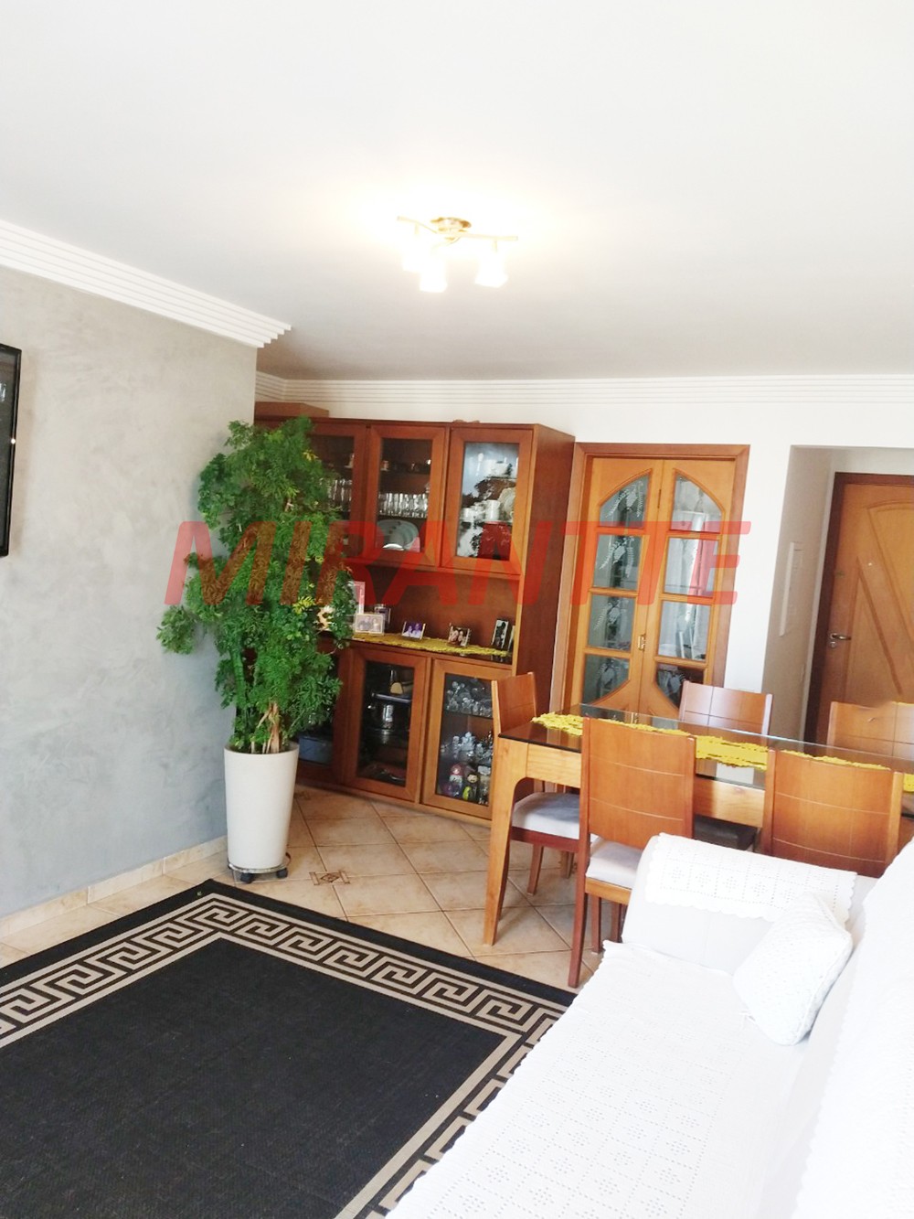 Apartamento de 85m² com 3 quartos em Santana