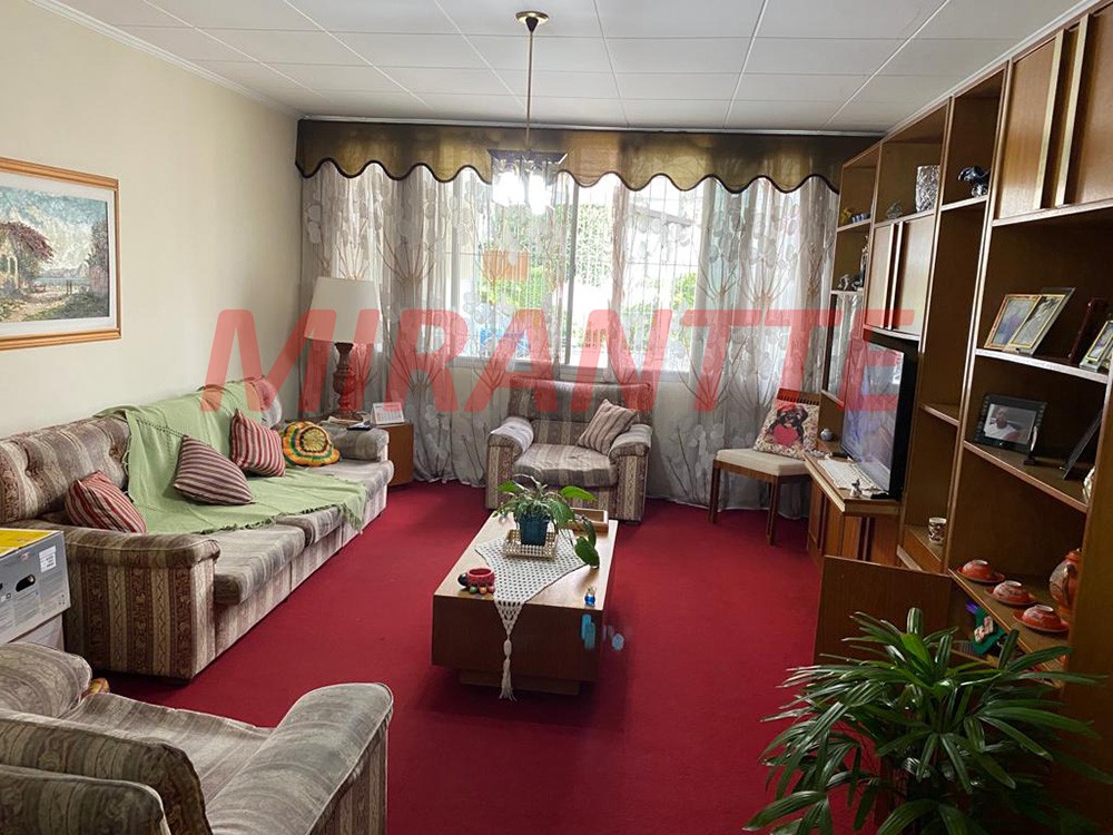 Sobrado de 132m² com 3 quartos em Tremembe