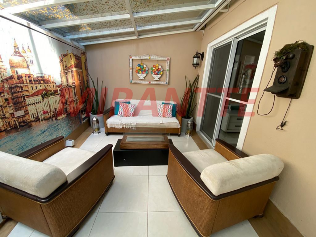 Cond. fechado de 200m² com 4 quartos em Tremembe