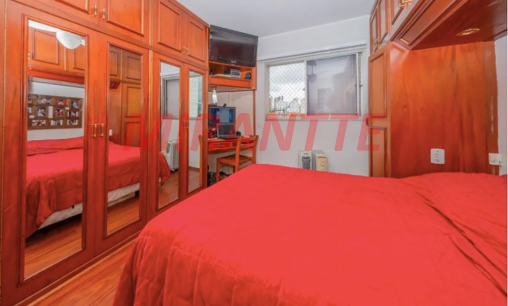 Apartamento de 89m² com 3 quartos em Água Fria