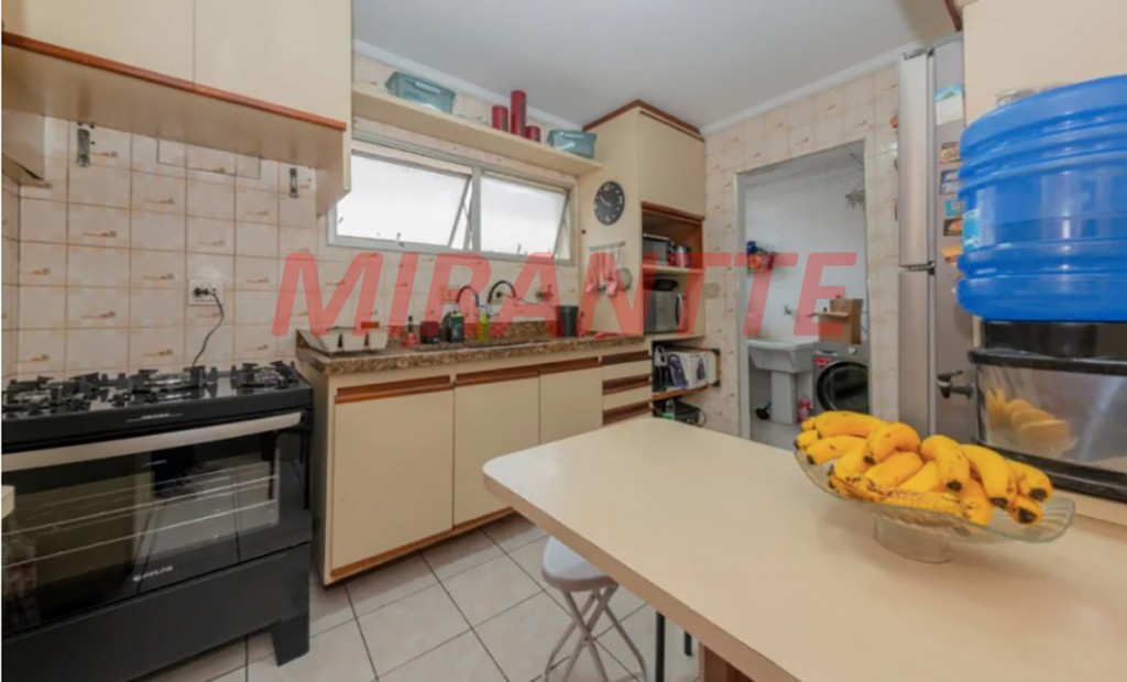 Apartamento de 89m² com 3 quartos em Água Fria