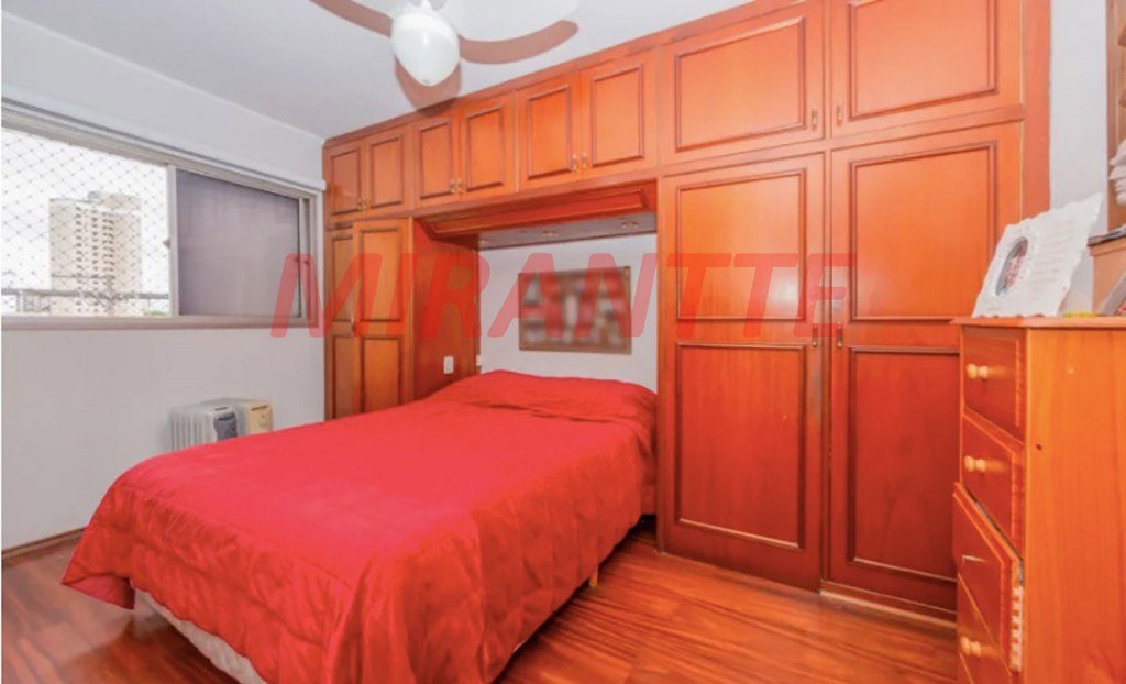 Apartamento de 89m² com 3 quartos em Água Fria