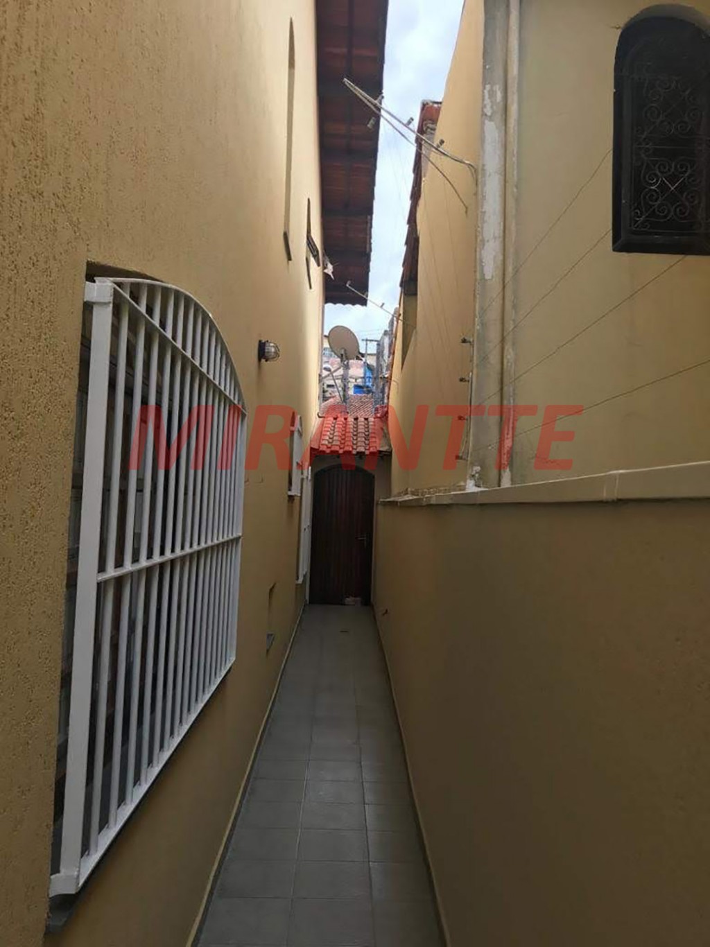 Sobrado de 162m² com 3 quartos em Vila Mazzei