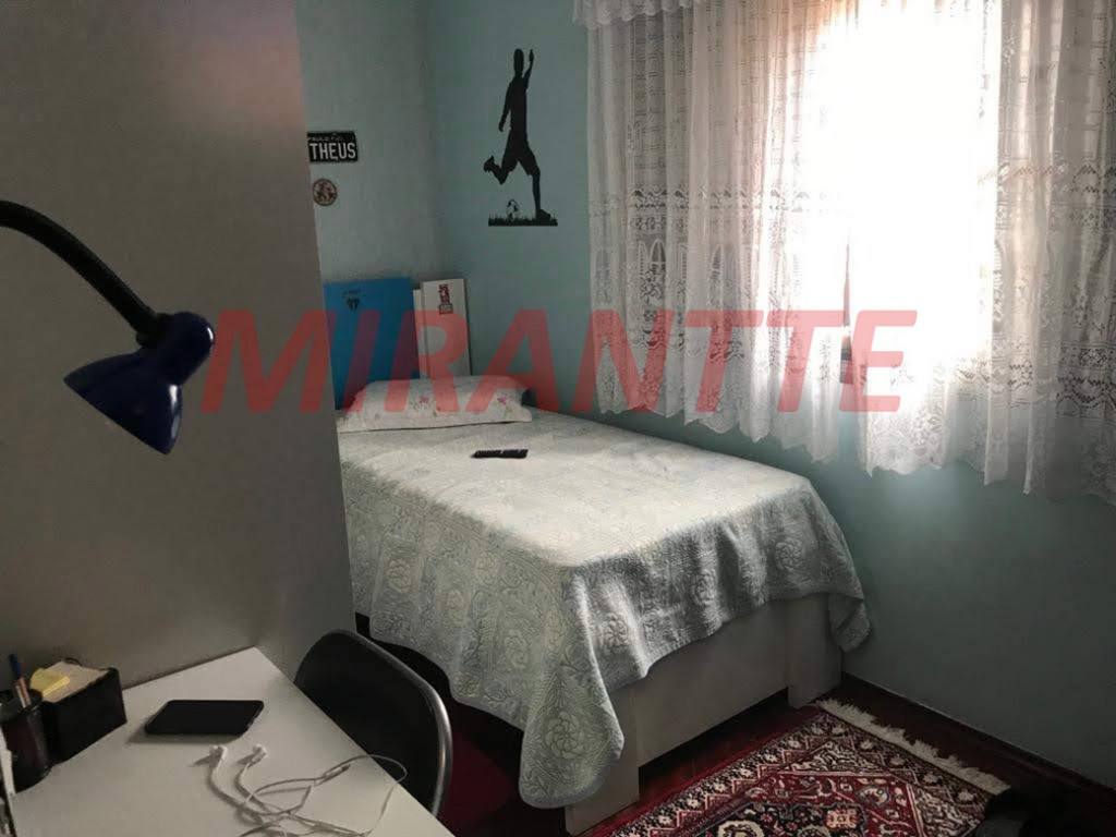 Sobrado de 162m² com 3 quartos em Vila Mazzei