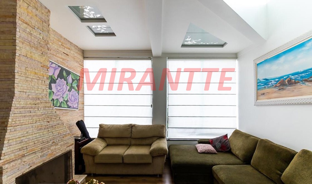 Sobrado de 600m² com 3 quartos em Jardim Guapíra