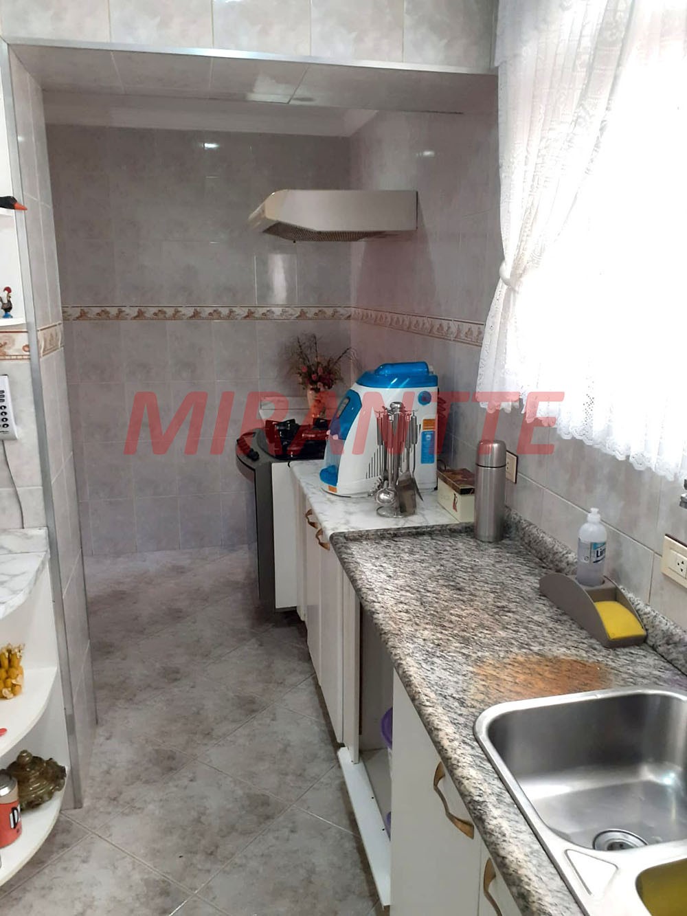 Sobrado de 200m² com 3 quartos em Vila Rosália