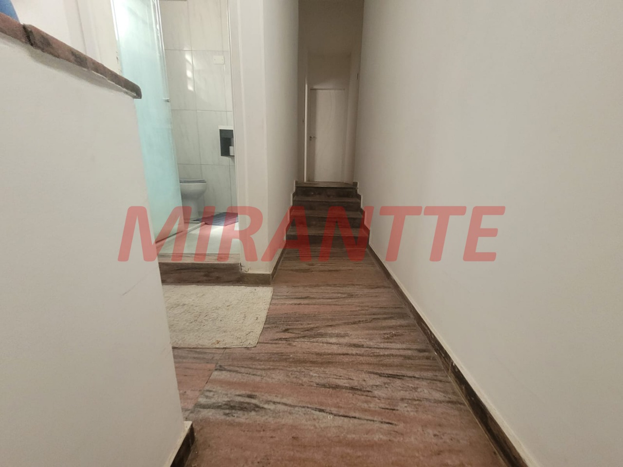 Sobrado de 230m² com 4 quartos em Santana
